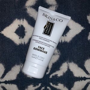 💕Skin&Co Roma Truffle Face Gommage💕